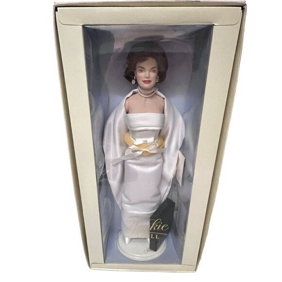 Franklin Mint Vintage The Jackie Doll Jacqueline Kennedy Onassis
